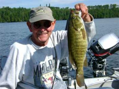 lodge in canada with smallmouth fishing