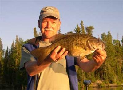 fish big smallmouth bass from boats
