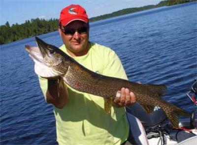 canadian northern pike lakes