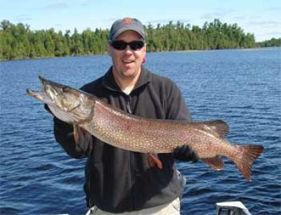 lodge trophy fishing for northern pike